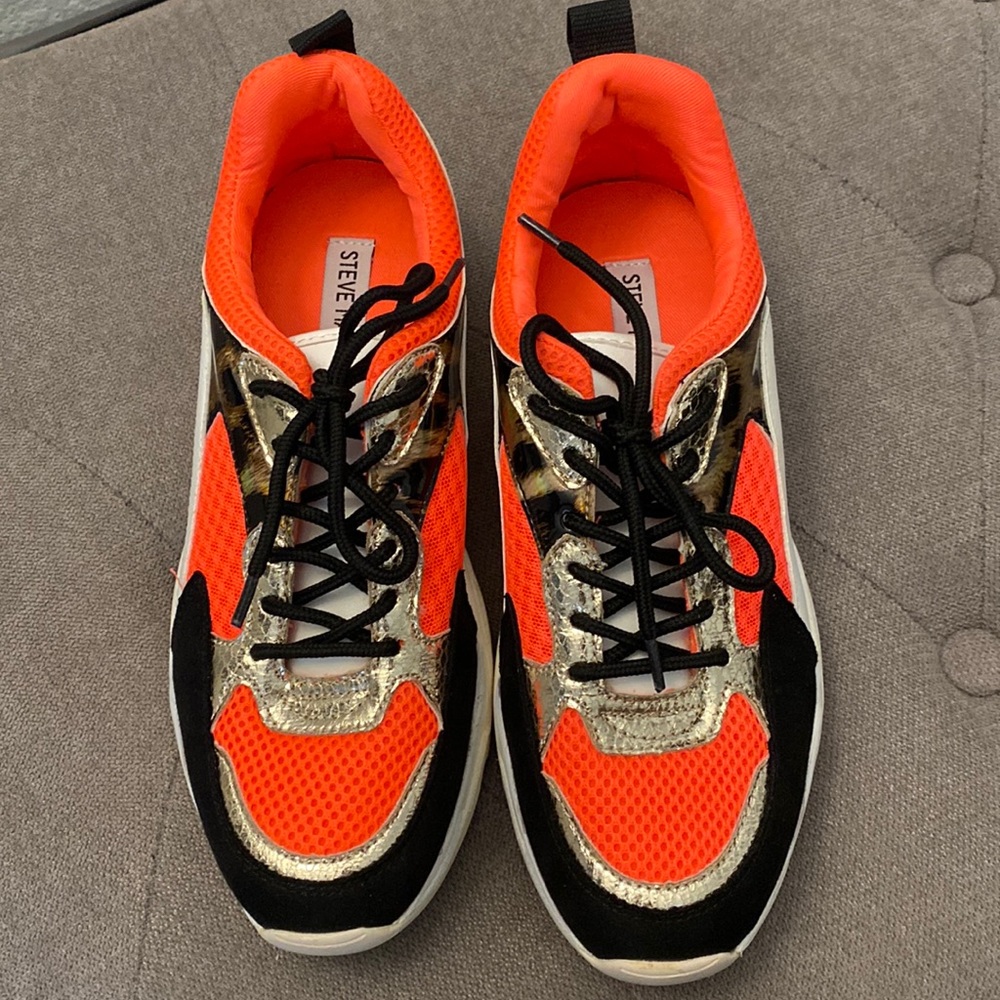 Steve Madden Sneakers